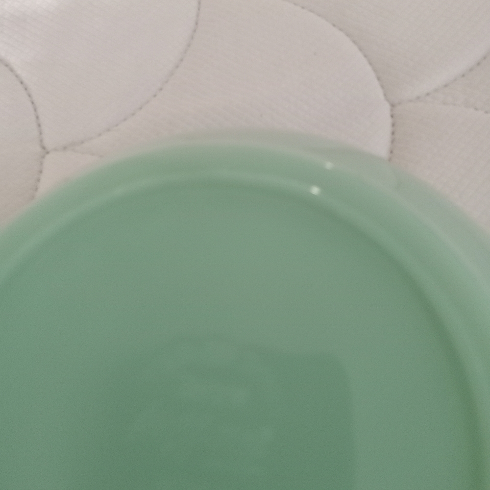 Vintage Green Jadite Spouted Batter Bowl Fire King 1930s - Picture 3 of 3